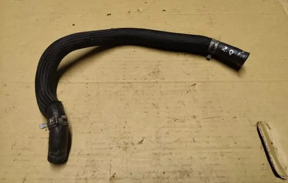 Chrysler PT Cruiser Engine coolant pipe/hose 