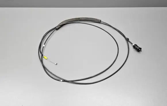 Honda CR-V Fuel cap flap release cable 