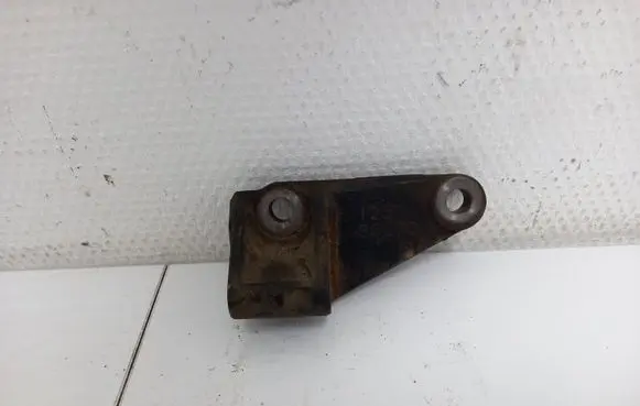 Toyota Yaris Engine mounting bracket 1251133020