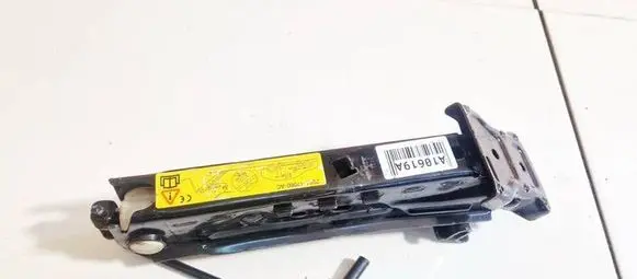 Mazda 2 Lift Jack 2s6117080ac 2s61-17080-ac