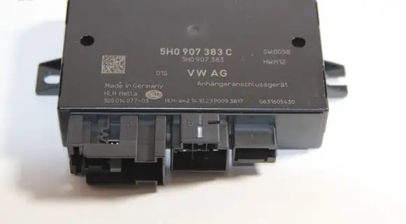 Volkswagen PASSAT B8 Tow bar trailer control unit/module 5H0907383C