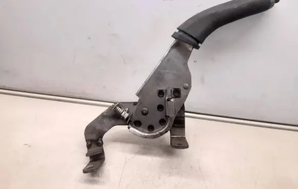 KIA Sorento Handbrake/parking brake lever assembly