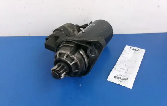 Volkswagen Caddy Starter motor 0AH911023B