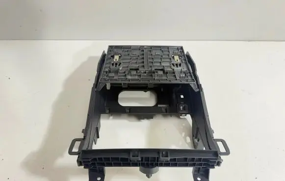 BMW X7 G07 Other center console (tunnel) element 5A34FE9 6810501
