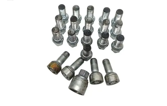 Volkswagen Taigo Nuts/bolts 