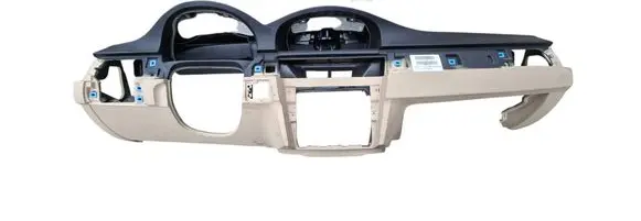 BMW 3 E90 E91 Dashboard 9125811 39913824704Y
