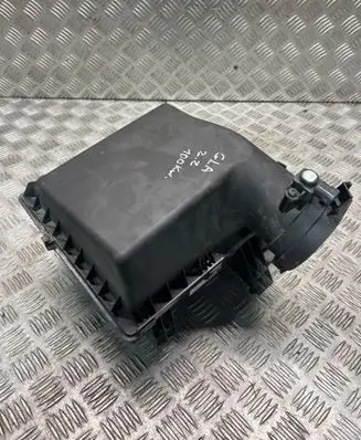 Mercedes-Benz GLA W156 X156 Air filter box A6450900001