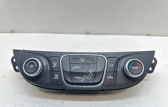 Chevrolet Malibu Climate control unit 84105597