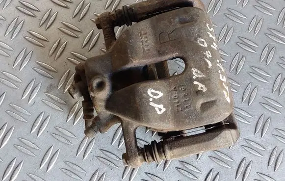 Suzuki SX4 Front brake caliper