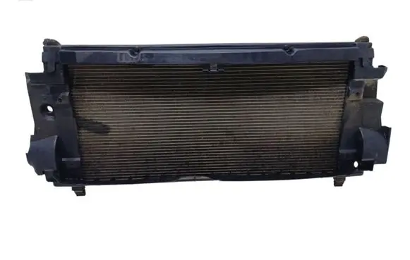 Volkswagen Transporter - Caravelle T4 Coolant radiator 701121253F