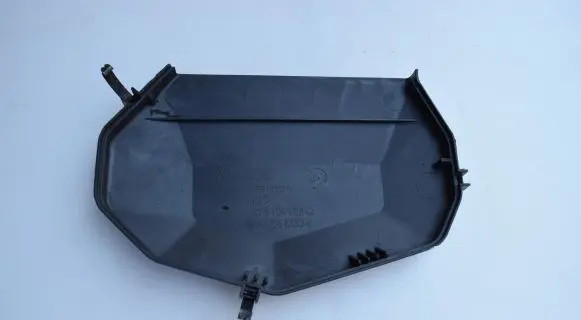 Audi A6 S6 C4 4A Timing belt guard (cover) 078109123Q