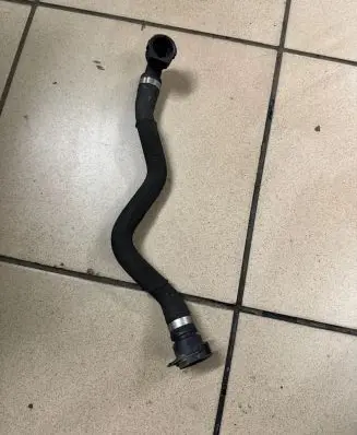 BMW 5 F10 F11 Engine coolant pipe/hose 7509984 NW12190 NN12190
