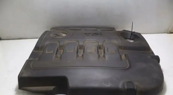 Skoda Octavia Mk3 (5E) Engine cover (trim)