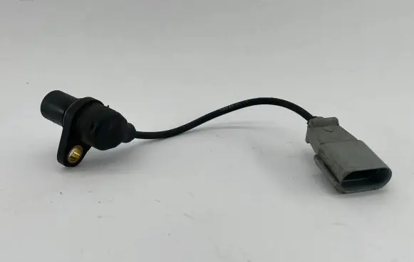 Audi TT TTS Mk2 Crankshaft position sensor 06A906433G