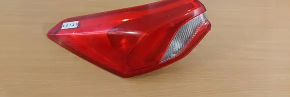Ford Focus Rear/tail lights JX7B13405BC