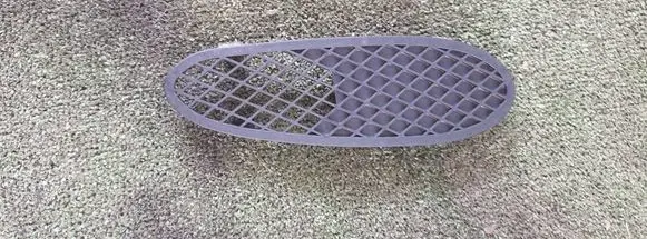 Mercedes-Benz S W220 Front bumper lower grill A2208850223