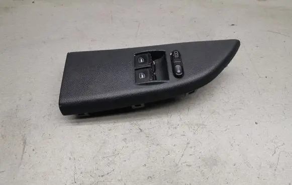 Skoda Fabia Mk1 (6Y) Electric window control switch 1J3959857A 6Y1867227B