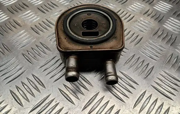 Engine oil radiator