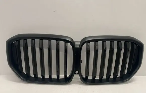 BMW X5 G05 Front grill 7367093