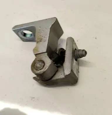 Audi A4 S4 B8 8K Rear door lower hinge 8K0831402B