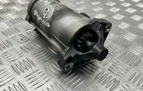 Volvo V40 Starter motor 30659576 06L40902 BB4KA