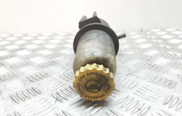 Chrysler Voyager Power steering fluid tank/reservoir 04743067AA