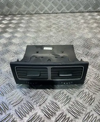 Volkswagen Touareg II Rear air vent grill 7P6819203A