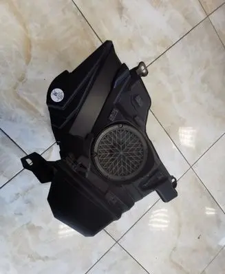 Audi A5 8T 8F Subwoofer speaker 8F0035382A