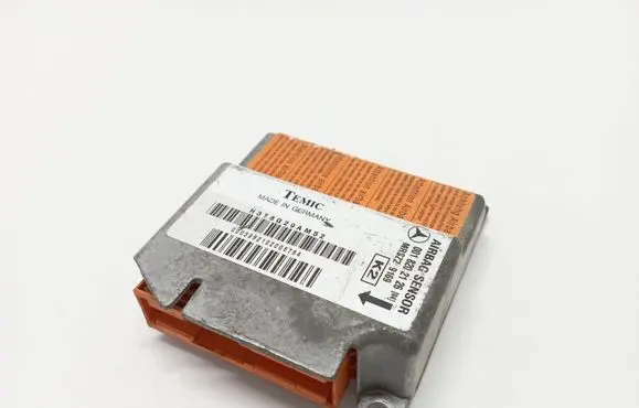 Mercedes-Benz E W210 Airbag control unit/module 0018202126 MRSZ29169