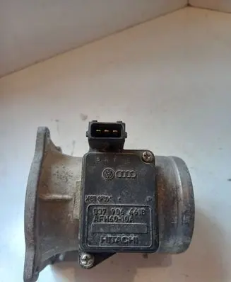 Volkswagen Golf III Mass air flow meter 037906461B T11093 AFH6010A
