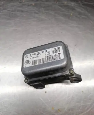 Mercedes-Benz C W203 ESP acceleration yaw rate sensor A0035423918