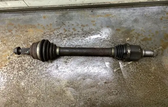Front driveshaft