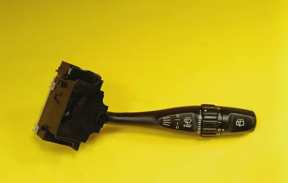 Mitsubishi Colt Wiper control stalk