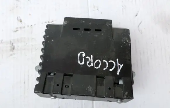 Honda Accord Sound amplifier 39186SED0130