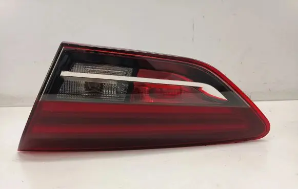 Opel Insignia B Tailgate rear/tail lights 39148323 20660414