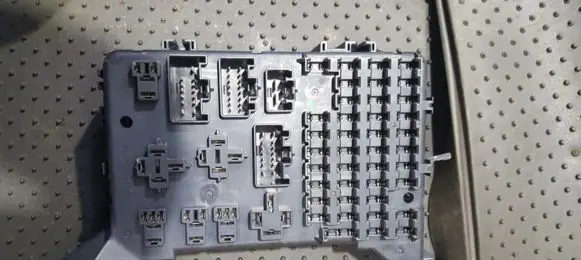 Ford Mondeo Mk III Fuse box set 4s7t14a073aa 3g2830578