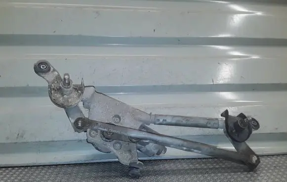 Toyota Yaris Front wiper linkage and motor 8511052440