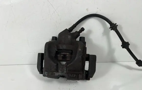 BMW 3 E92 E93 Front brake caliper 34116776528 34116772018 6776528