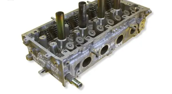 Honda CR-V Engine head 