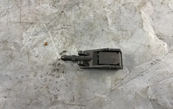 Volkswagen Polo IV 9N3 Windshield washer spray nozzle 6E0955985 E09559