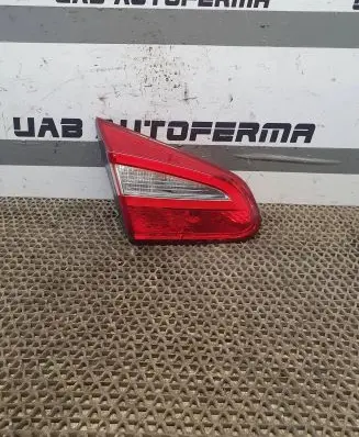 KIA Ceed Tailgate rear/tail lights 92403A2200