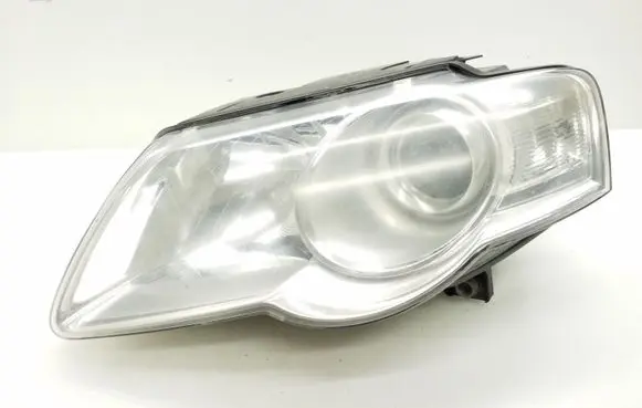 Volkswagen PASSAT B6 Headlight/headlamp 3C0941005Q