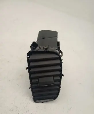 Mercedes-Benz GLE (W166 - C292) Dash center air vent grill A1668212236