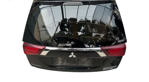 Tailgate/trunk/boot lid