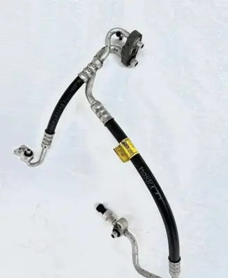 Opel Mokka Air conditioning (A/C) pipe/hose 95080780