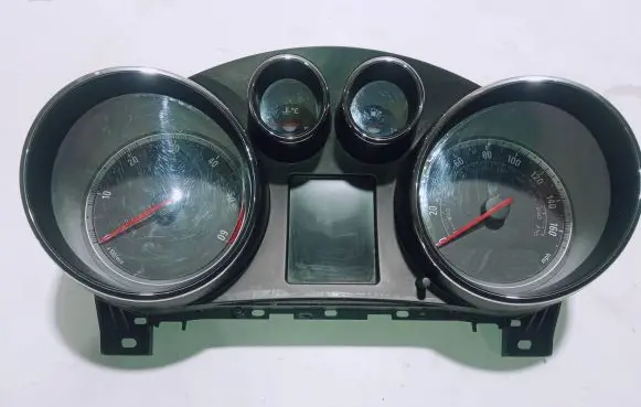 Opel Insignia A Speedometer (instrument cluster) 12844140 A2C5G353824