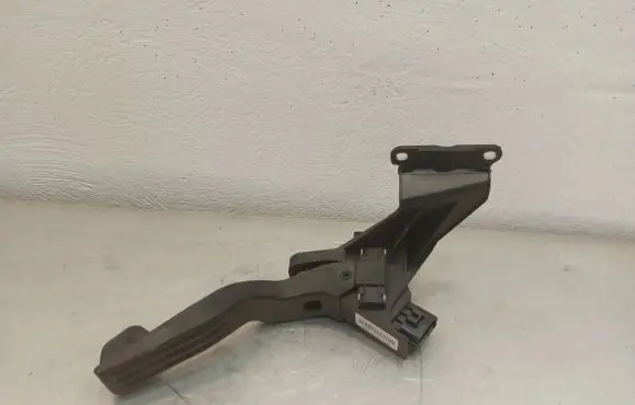 Jaguar X-Type Accelerator throttle pedal XR8F9F832BD 2S719F836DA