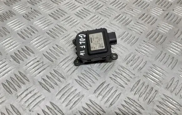 Volkswagen Golf IV Central body control module 1J1907511C