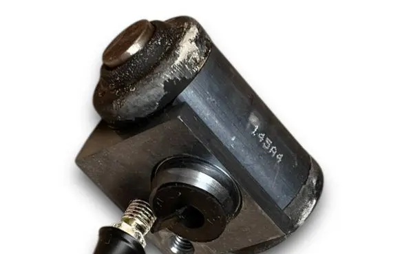 Citroen C3 Master brake cylinder 4402.E6