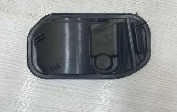 Volvo XC60 Headlight/headlamp dust cover 89075541